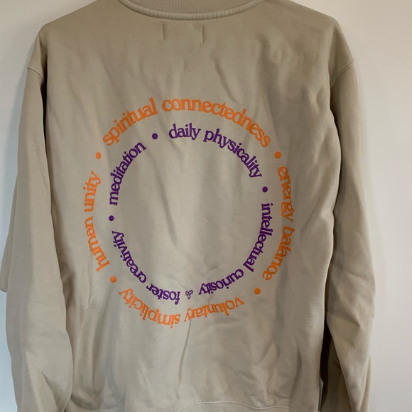 Aritzia TNA graphic sweatshirt - Picture 3 of 6